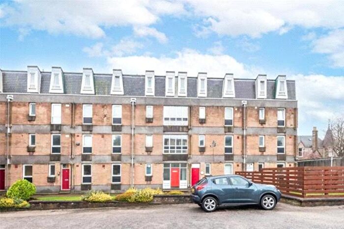 2 Bedroom Apartment For Sale In Salisbury Court, Aberdeen, Aberdeenshire, AB10