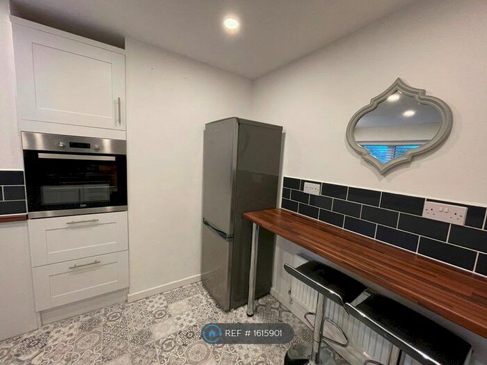 1 Bedroom Flat To Rent In Meriden, Coventry, CV7