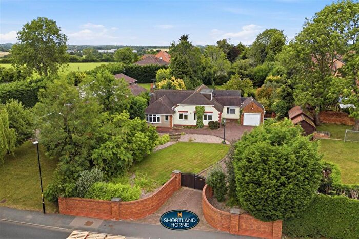 5 Bedroom Detached Bungalow For Sale In Lower Eastern Green Lane, Eastern Green, Coventry, CV5