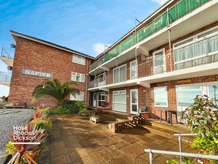 2 Bedroom Apartment For Sale In Esplanade, Shanklin, Isle Of Wight, PO37