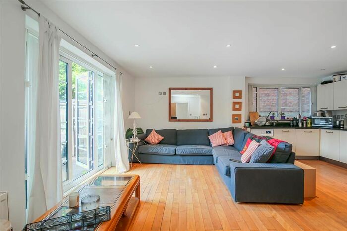 1 Bedroom Property To Rent In Berthon Street, London, Greater London, SE8