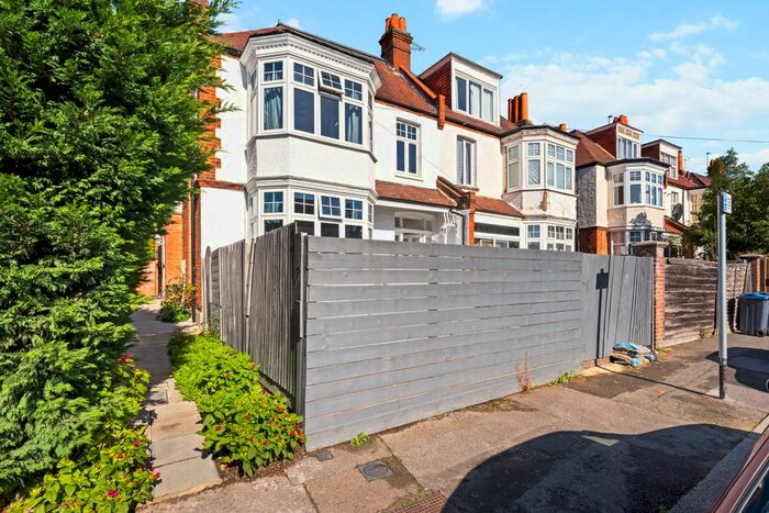 3 Bedroom Semi-Detached House To Rent In Melbury Gardens, London, SW20