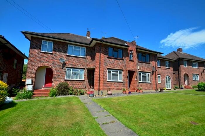 2 Bedroom Maisonette To Rent In Green Lawns, Ruislip, HA4