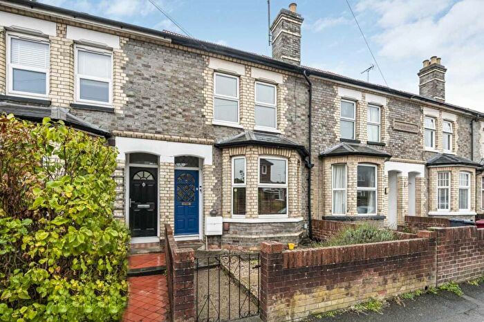 3 Bedroom Terraced House For Sale In Star Road, Caversham, Reading, Berkshire, RG4