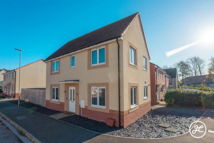 3 Bedroom Detached House For Sale In Sapphire Drive, Bridgwater, TA6