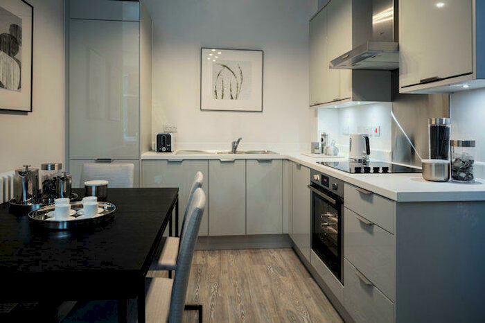 2 Bedroom Apartment For Sale In Weedon Road, Northampton, NN5
