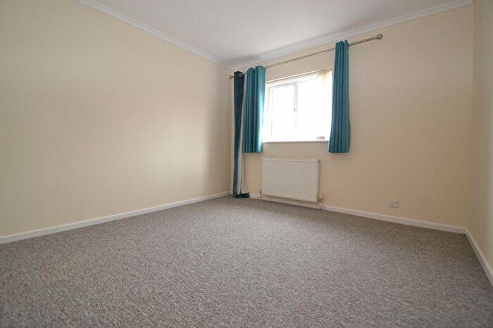 1 Bedroom Terraced House To Rent In Woodington Road, Clevedon, BS21