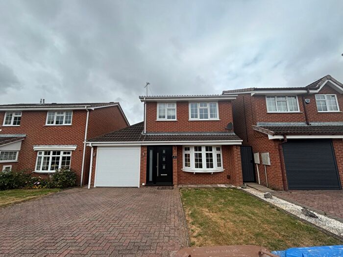 3 Bedroom Property To Rent In Holmesfield Drive, Derby, DE3