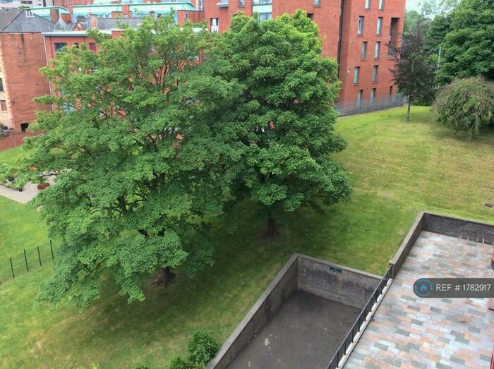 1 Bedroom Flat To Rent In Drygate, Glasgow, G4