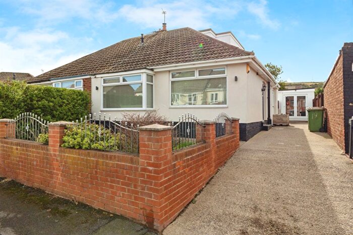 3 Bedroom Semi-detached House For Sale In Middlebank Road, Ormesby, Middlesbrough, TS7