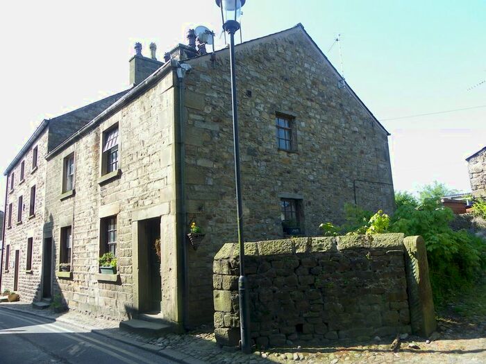 2 Bedroom End Of Terrace House To Rent In Windy Street, Chipping, PR3