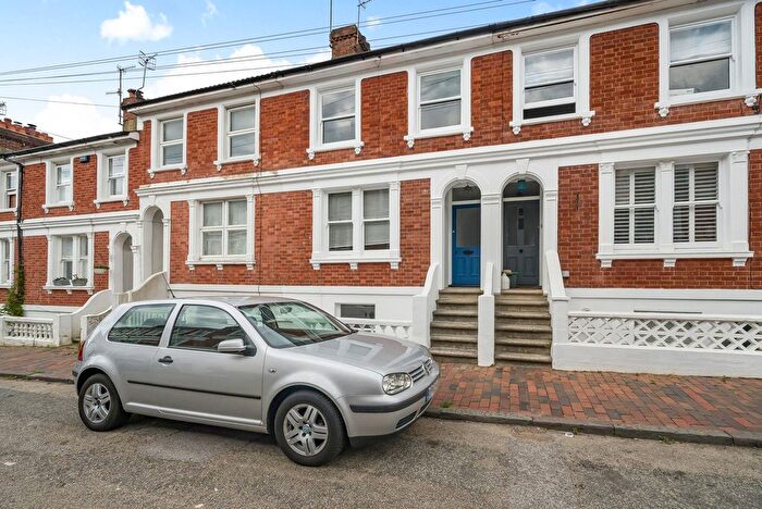 3 Bedroom Terraced House For Sale In Grecian Road, Tunbridge Wells, TN1