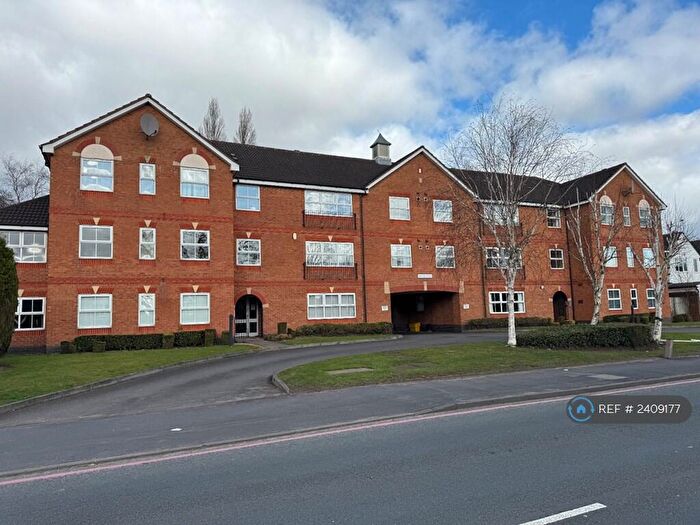 2 Bedroom Flat To Rent In Newton Road, Great Barr, Birmingham, B43