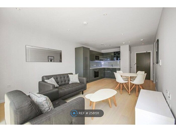 1 Bedroom Flat To Rent In Cassia Point, London, E20
