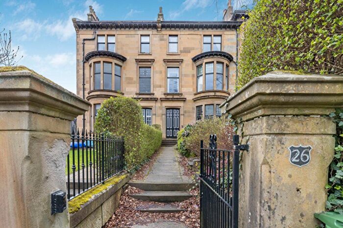 3 Bedroom Duplex To Rent In Cleveden Gardens, Kelvinside, Glasgow, G12