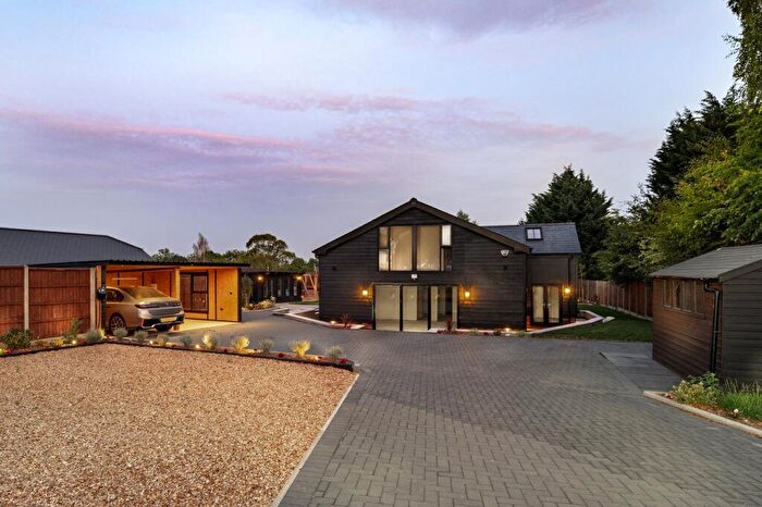 5 Bedroom Detached House For Sale In The Old Hay Barns, Shrubbery Lane, Wilden, Bedfordshire, MK44