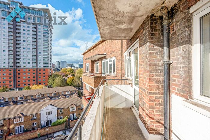 2 Bedroom Flat For Sale In Morley Street, London, SE1
