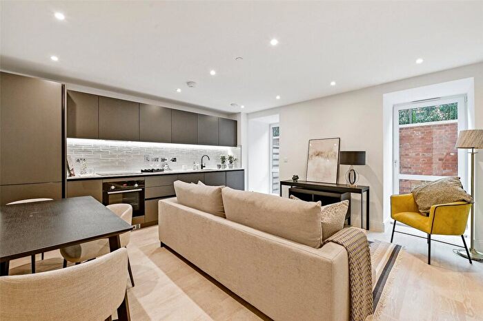 1 Bedroom Apartment To Rent In The Factory, Memorial Avenue, Slough, Berkshire, SL1