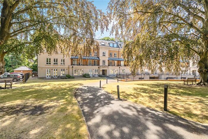 1 Bedroom Apartment For Sale In Copper Beech House, Heathside Crescent, Woking, GU22