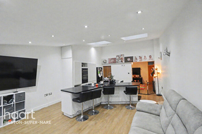 5 Bedroom Semi Detached House For Sale In Rectors Way, Weston-Super-Mare, BS23