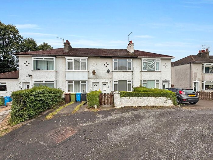2 Bedroom Terraced House For Sale In The Oval, Clarkston, G76