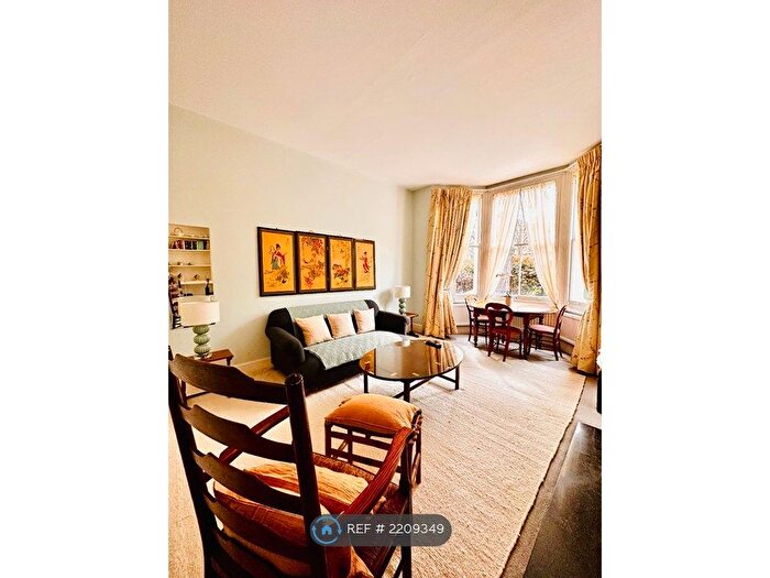 1 Bedroom Flat To Rent In Ground Floor, London, SW10