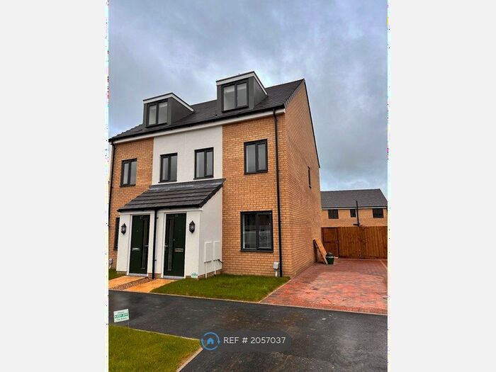 3 Bedroom Semi-Detached House To Rent In Briggs Mead, Wymondham, NR18