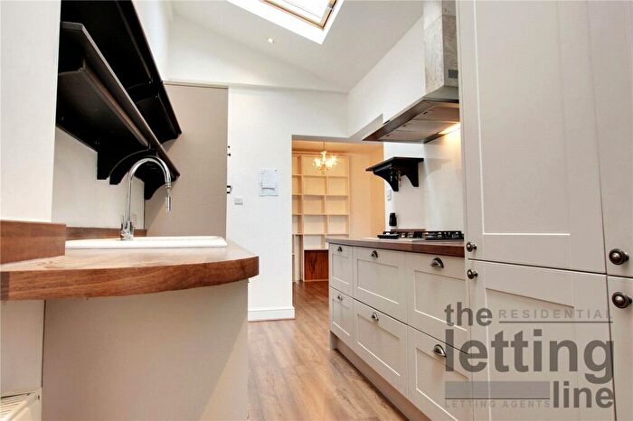 2 Bedroom House To Rent In Sterling Road, Enfield, Middlesex, EN2