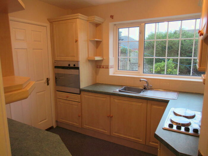 2 Bedroom Semi-Detached Bungalow To Rent In Canterbury Way, Wideopen, NE13