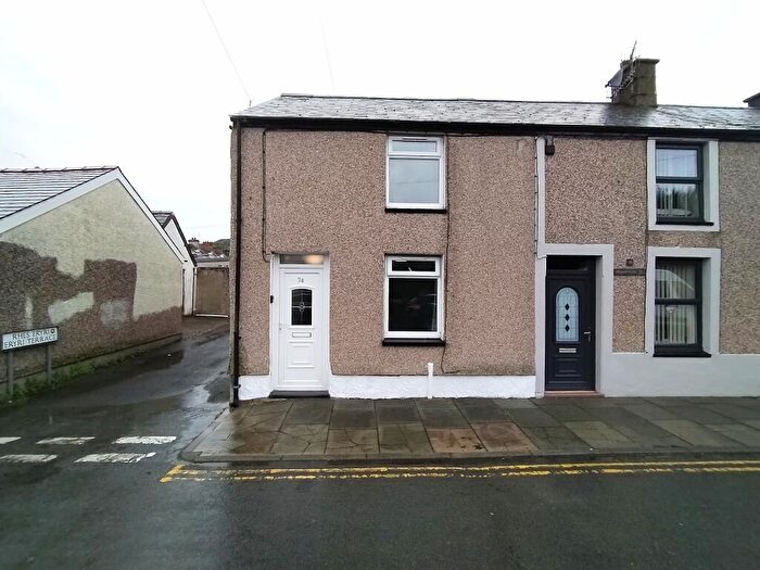 2 Bedroom End Of Terrace House To Rent In Madoc Street West, Porthmadog, LL49