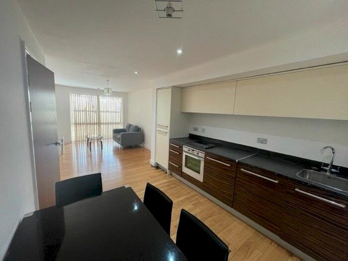 1 Bedroom Flat To Rent In The Boulevard, Birmingham, B5