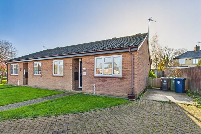 2 Bedroom Semi Detached Bungalow For Sale In Denson Close, Waterbeach, CB25