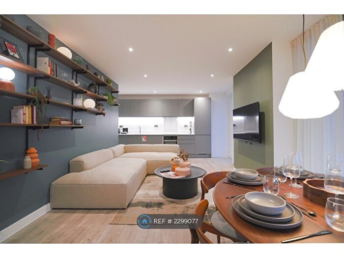 2 Bedroom Flat To Rent In Great Ancoats Street, Manchester, M4