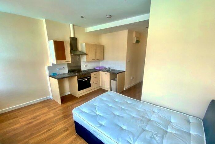 Studio To Rent In Borough Road, Middlesbrough, TS1