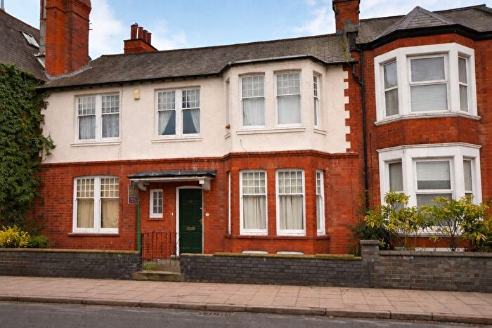 7 Bedroom Property For Sale In Abington Avenue, Northampton, NN1