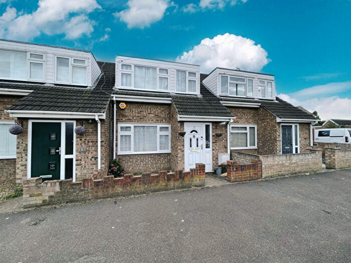 3 Bedroom Terraced House For Sale In Roman, East Tilbury, RM18