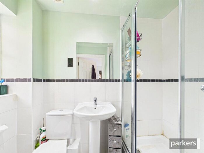 2 Bedroom Semi-Detached House For Sale In Heather Hill Close, Earley, Reading, RG6