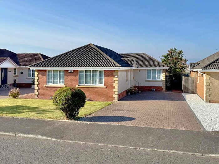3 Bedroom Detached Bungalow For Sale In Faulds Wynd, Seamill, West Kilbride, KA23