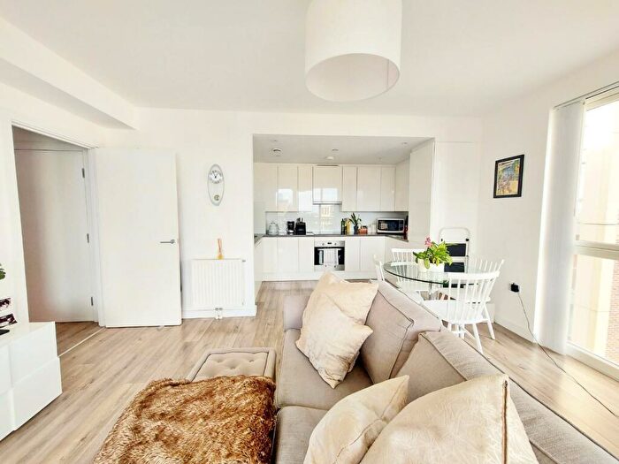 1 Bedroom Flat For Sale In Minnie Baldock Street, Canning Town, E16