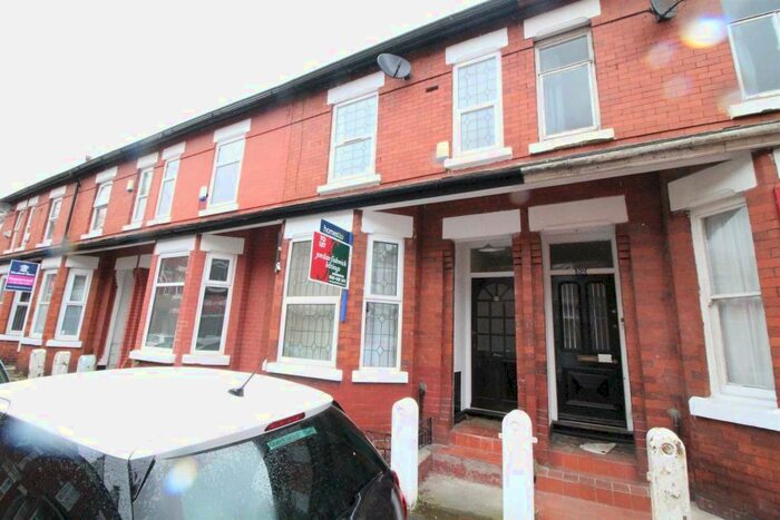 4 Bedroom Private Hall To Rent In Landcross Road, Fallowfield, M14