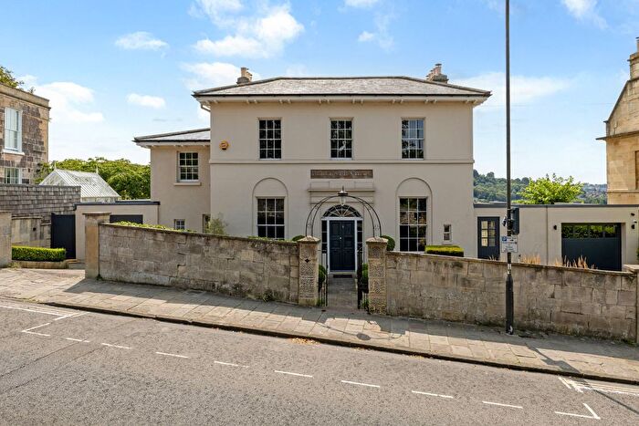 4 Bedroom Detached House For Sale In Bathwick Hill, Bath, Somerset, BA2