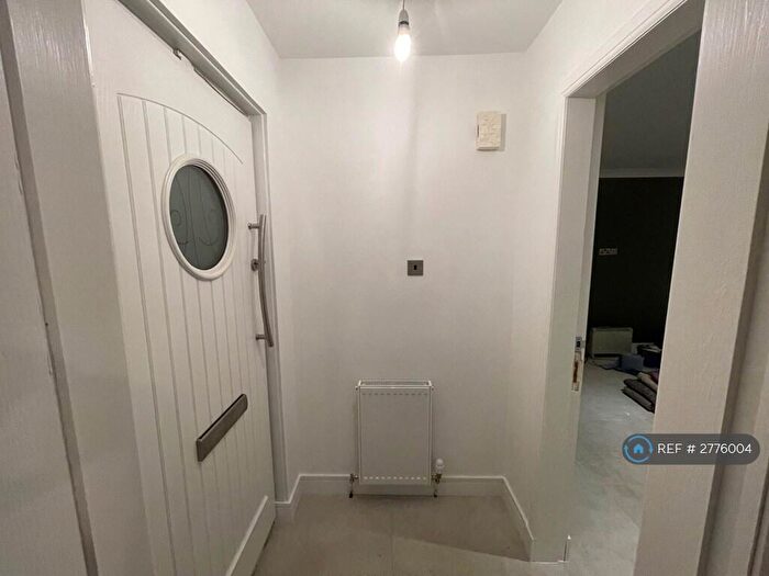 5 Bedroom Detached House To Rent In Ambleside Rise, Hamilton, ML3