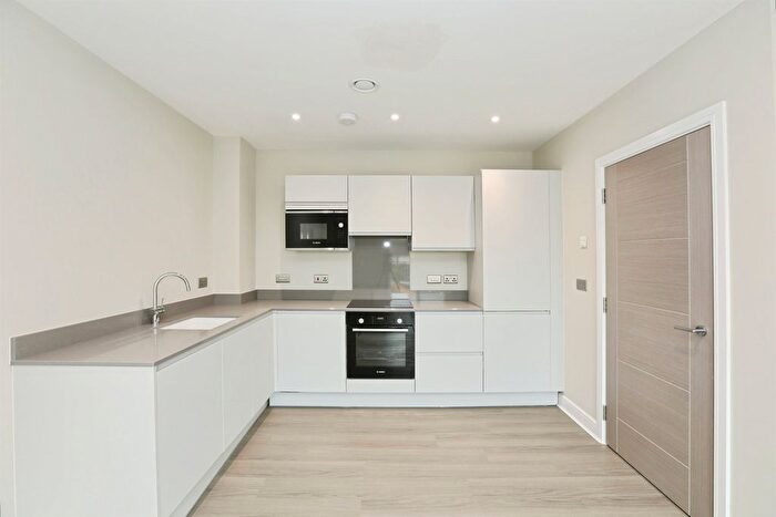 1 Bedroom Flat For Sale In Goods Yard, Edenbridge, TN8