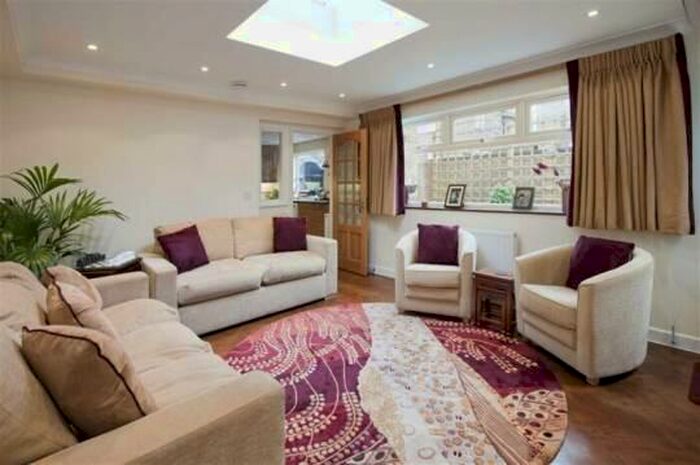 5 Bedroom House To Rent In Middle Field, London, NW8