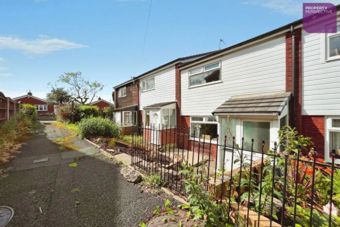 2 Bedroom Terraced House For Sale In Blueberry Drive, OL2