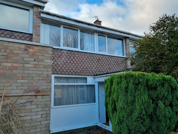 3 Bedroom Terraced House To Rent In Amberlands Close, Backwell, BS48