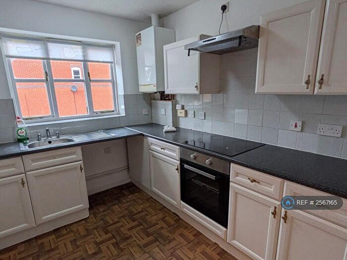 1 Bedroom Maisonette To Rent In Forsythia Close, Birmingham, B31