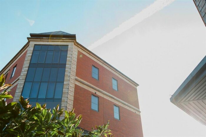 Studio To Rent In East Street, Reading, RG1