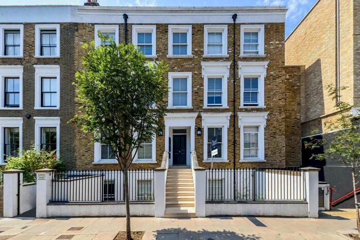 1 Bedroom Flat To Rent In Britannia Road, London, SW6