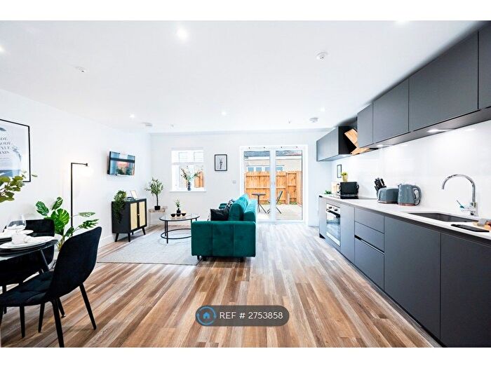 1 Bedroom Terraced House To Rent In Blinco Grove, Cambridge, CB1